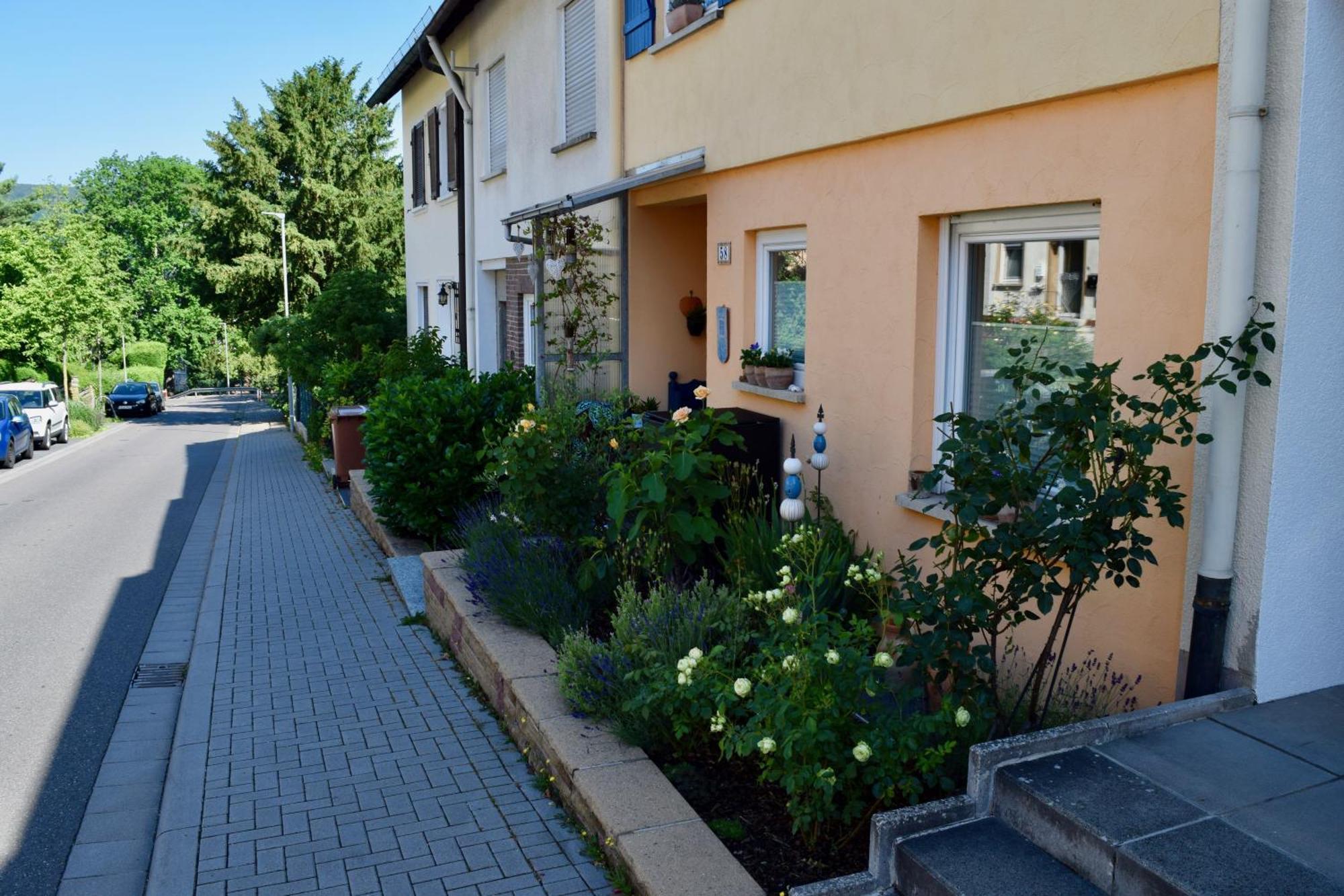 Ferienwohnung Ruth Neustadt an der Weinstrasse Luaran gambar
